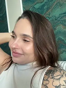 MonikaLoveXx online show from April 3, 12:22 pm