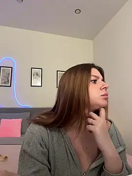 moneyforPeaches online show from April 27, 2:48 pm