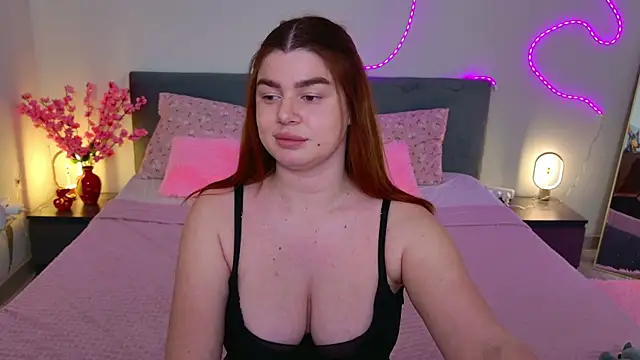 moneyforPeaches online show from April 16, 9:39 pm