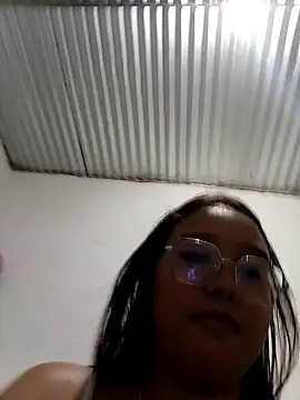 naughty girl hot  online show from April 19, 2:07 pm