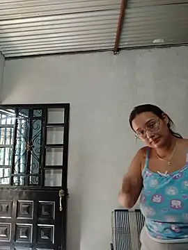 naughty girl hot  online show from May 28, 8:48 pm