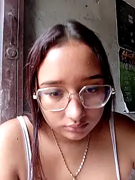 naughty girl hot  online show from April 14, 2:22 pm