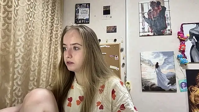 SabinaHaggen online show from April 2, 8:37 pm