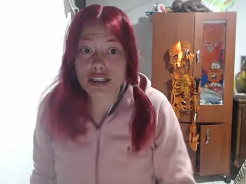 Snapshot of amber_squirtsx chatting on July 1, 2:01 am amber squirtsx online show from July 1, 2:01 am