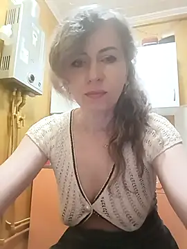 TaynaSecret online show from May 5, 8:34 pm