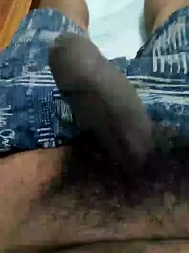 smalldick691333 online show from May 12, 7:05 am