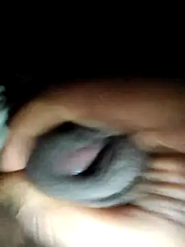 smalldick691333 online show from April 15, 5:39 pm
