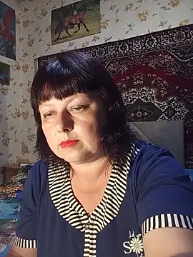 AuroKaria online show from June 17, 4:39 pm