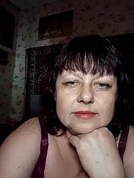 AuroKaria online show from April 9, 1:28 pm