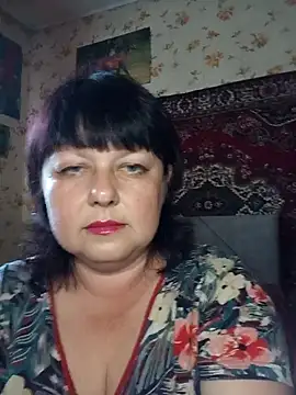AuroKaria online show from May 8, 1:15 pm