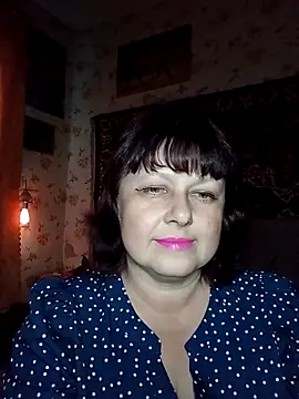 AuroKaria online show from April 13, 3:27 pm