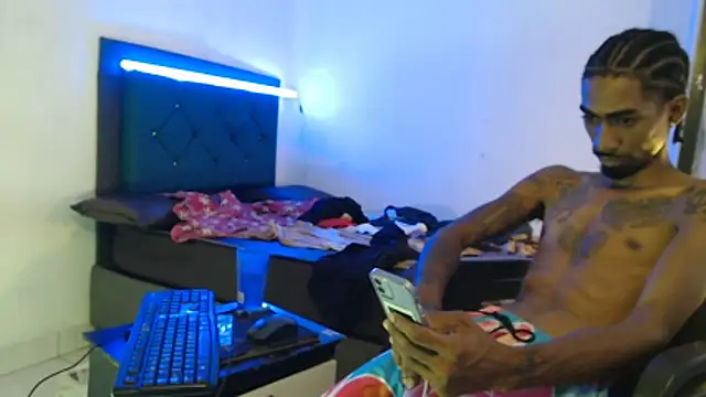 burrodelacosta online show from May 13, 3:41 pm