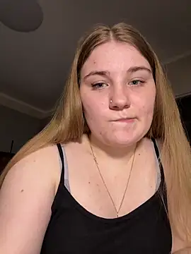 Flowers454 online show from April 2, 10:05 pm