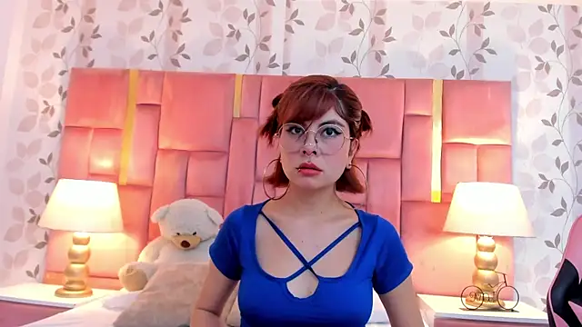 NahiaMendoza online show from April 8, 3:30 am