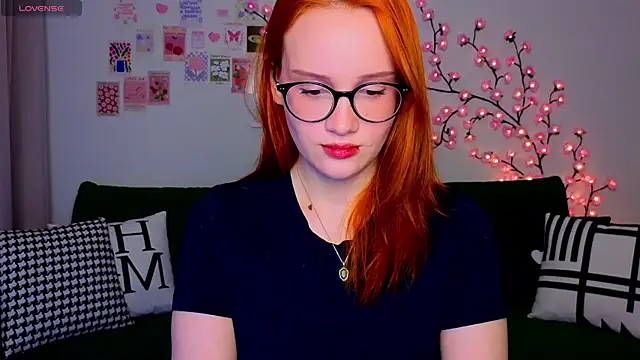 AdaEvanss online show from August 7, 7:09 pm