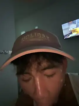 Snapshot of seanfavboy chatting on June 16, 8:47 am seanfavboy online show from June 16, 8:47 am
