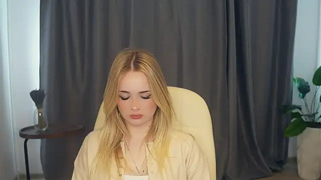 StephenHurban online show from April 3, 12:22 pm