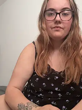 Filthy-Ella69 online show from June 10, 5:25 pm