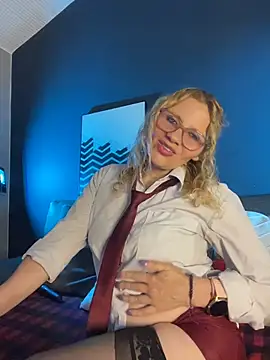EvangelineLove  online show from April 21, 7:42 pm