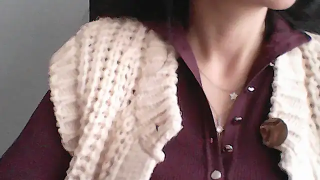 Snapshot of sara_41 chatting on May 2, 7:46 am sara 41 online show from May 2, 7:46 am