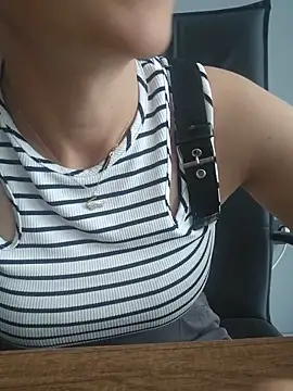 sara 41 online show from June 19, 2:34 pm
