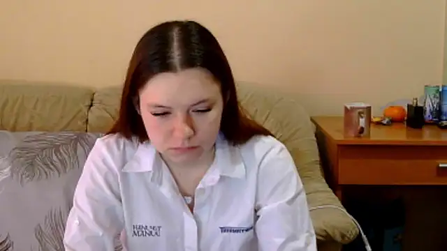 JessicaHolland1 online show from April 20, 8:17 am