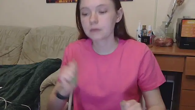 JessicaHolland1 online show from May 17, 6:19 pm
