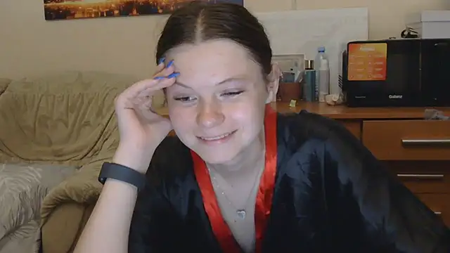 Snapshot of JessicaHolland1 chatting on July 1, 7:25 pm JessicaHolland1 online show from July 1, 7:25 pm