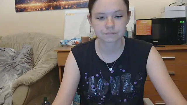 Snapshot of JessicaHolland1 chatting on June 26, 5:41 pm JessicaHolland1 online show from June 26, 5:41 pm