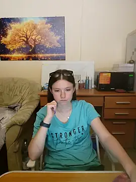 Snapshot of JessicaHolland1 chatting on June 20, 6:46 pm JessicaHolland1 online show from June 20, 6:46 pm