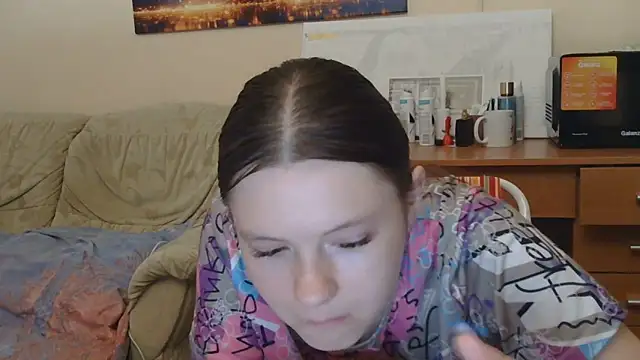 Snapshot of JessicaHolland1 chatting on June 14, 5:36 pm JessicaHolland1 online show from June 14, 5:36 pm