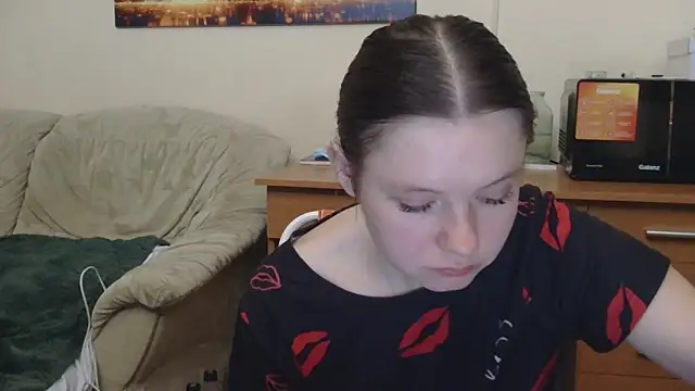 JessicaHolland1 online show from May 26, 7:01 pm