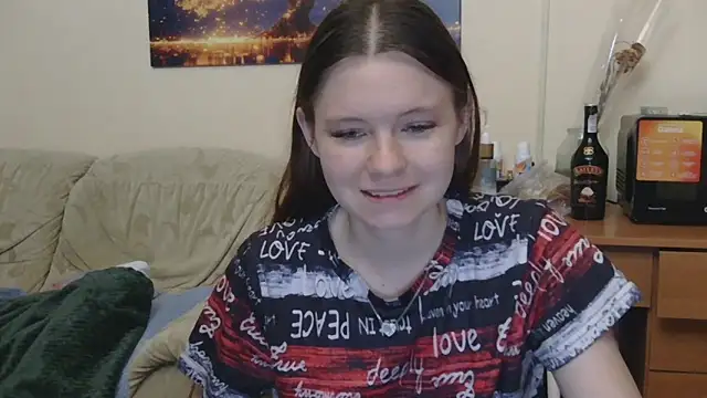 JessicaHolland1 online show from May 18, 7:18 pm