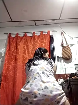 vegonicarouge online show from April 6, 4:46 am