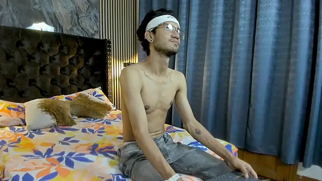 arnor skulls online show from April 3, 11:49 am