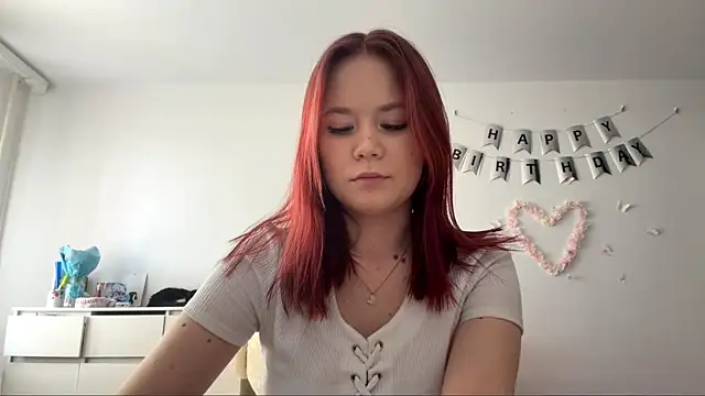 BernieceFender online show from April 18, 10:50 am