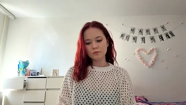 BernieceFender online show from April 14, 9:03 am