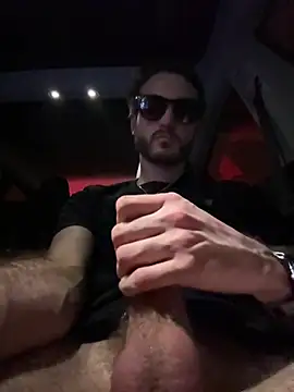 BarryAllen210 online show from April 2, 10:49 pm