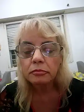 MatureElegantWidow online show from May 13, 12:06 am