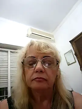 MatureElegantWidow online show from April 15, 1:00 am