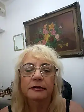 MatureElegantWidow online show from April 13, 11:53 pm
