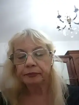 MatureElegantWidow online show from June 24, 9:23 pm