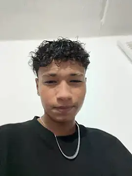 ETTE MOON online show from April 5, 5:47 am