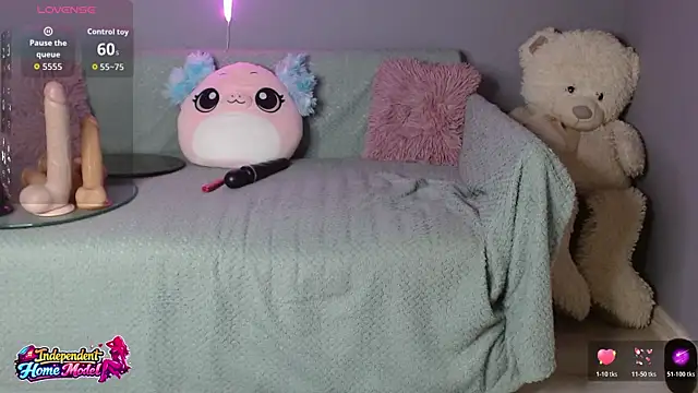 Bea doll online show from July 7, 7:23 am