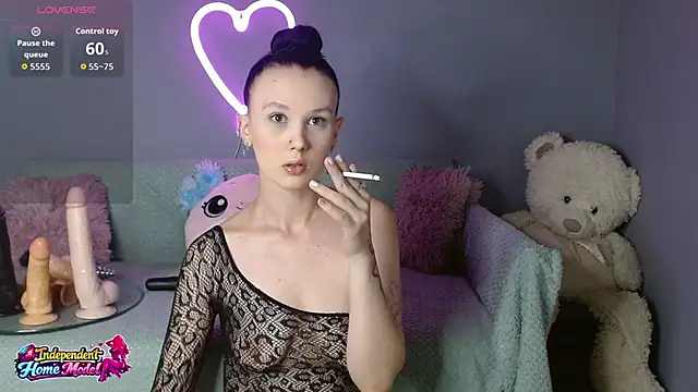 Bea doll online show from June 29, 2:18 am