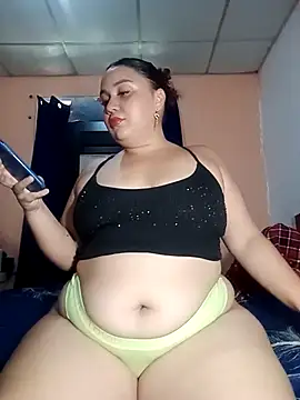 Marialae2735 online show from May 6, 8:13 pm