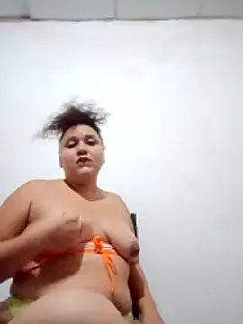 Marialae2735 online show from April 5, 3:57 am