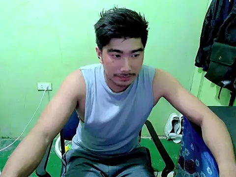 Hunkfireman online show from April 4, 1:50 pm