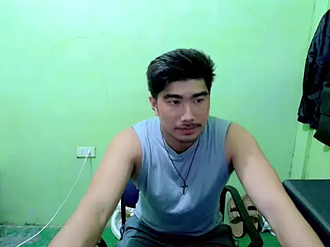 Hunkfireman online show from April 5, 1:56 am