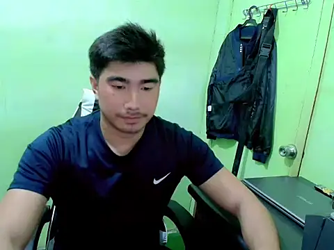 Snapshot of Hunkfireman chatting on June 3, 12:55 am Hunkfireman online show from June 3, 12:55 am